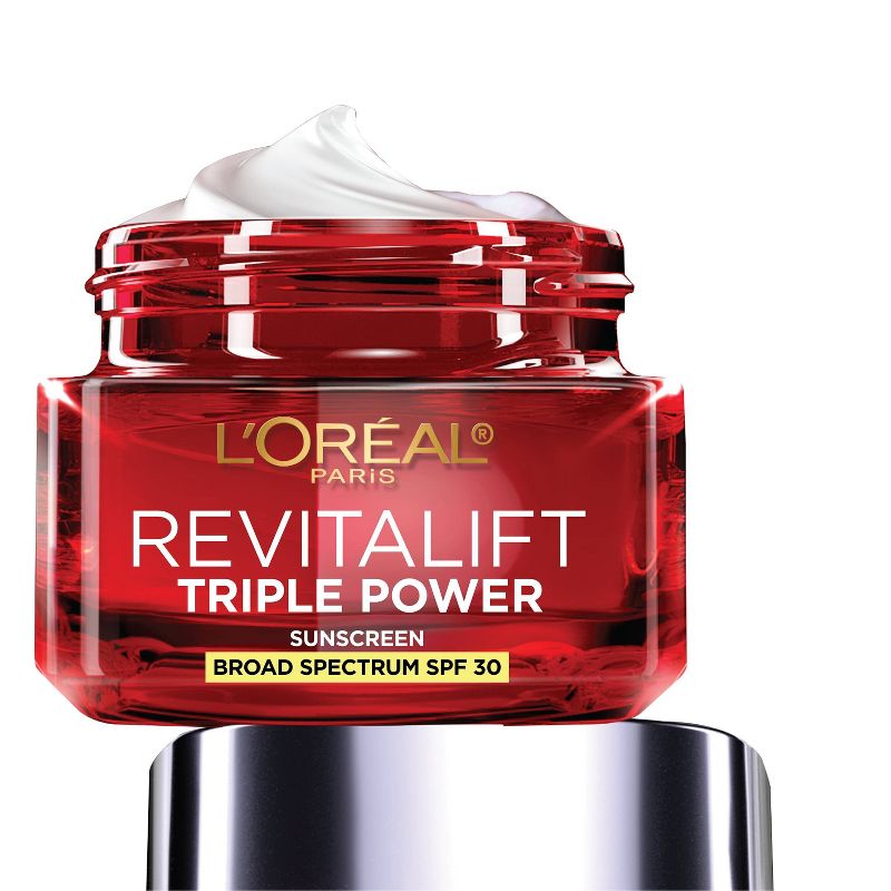 L'Oreal Revitalift Triple Power Anti-Aging Moisturizer